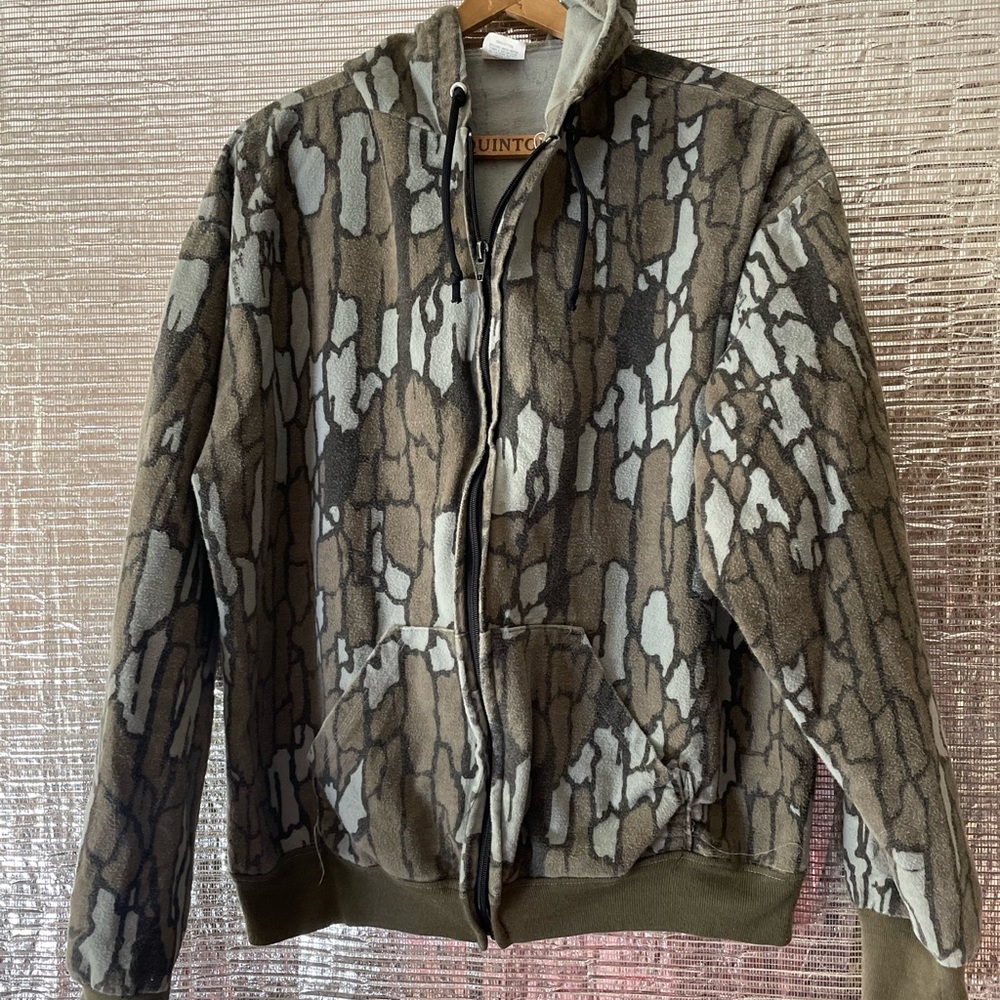 Tree bark camouflage hooded jacket
